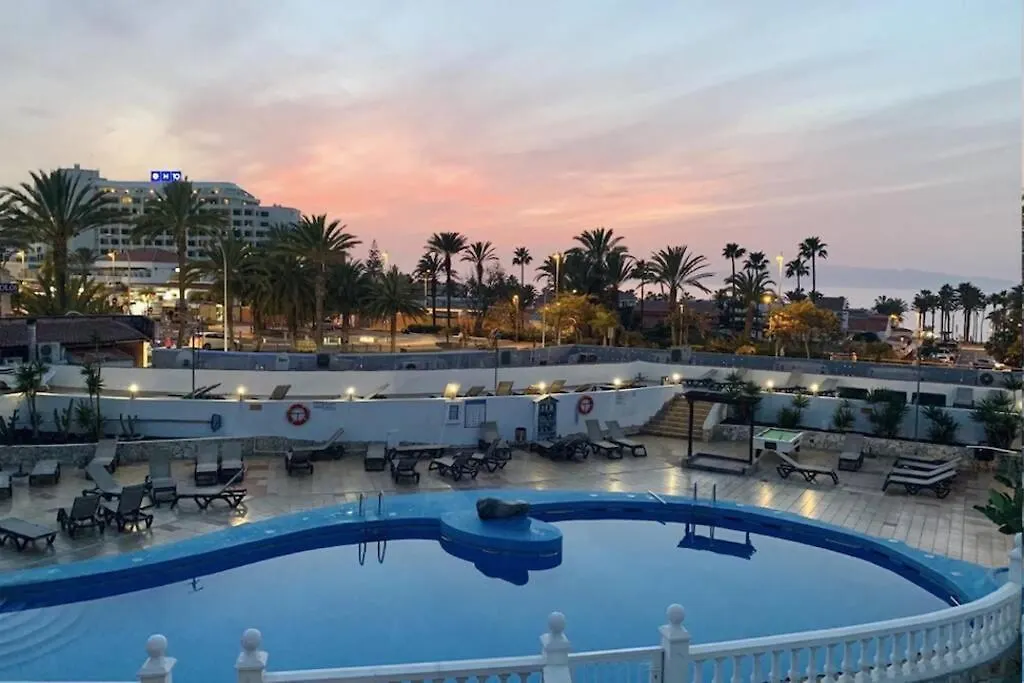 Double-Room Flat In Las Americas Arona